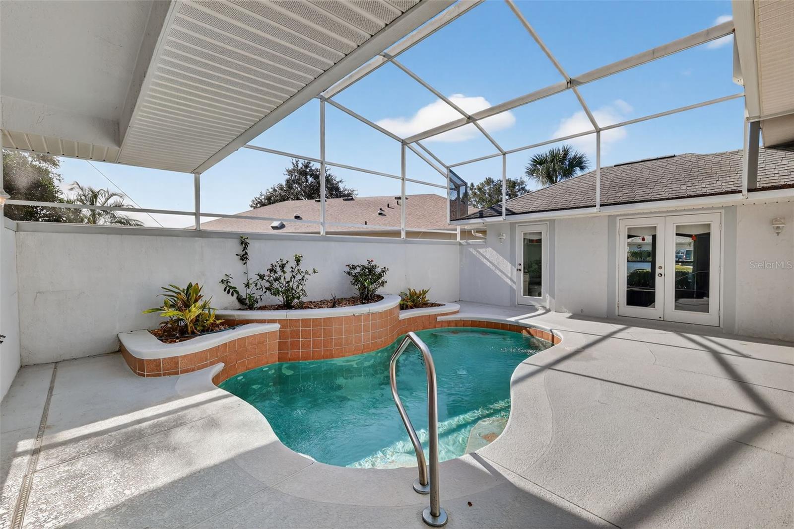 Image 34 of 41 For 5309 Cornwall Court