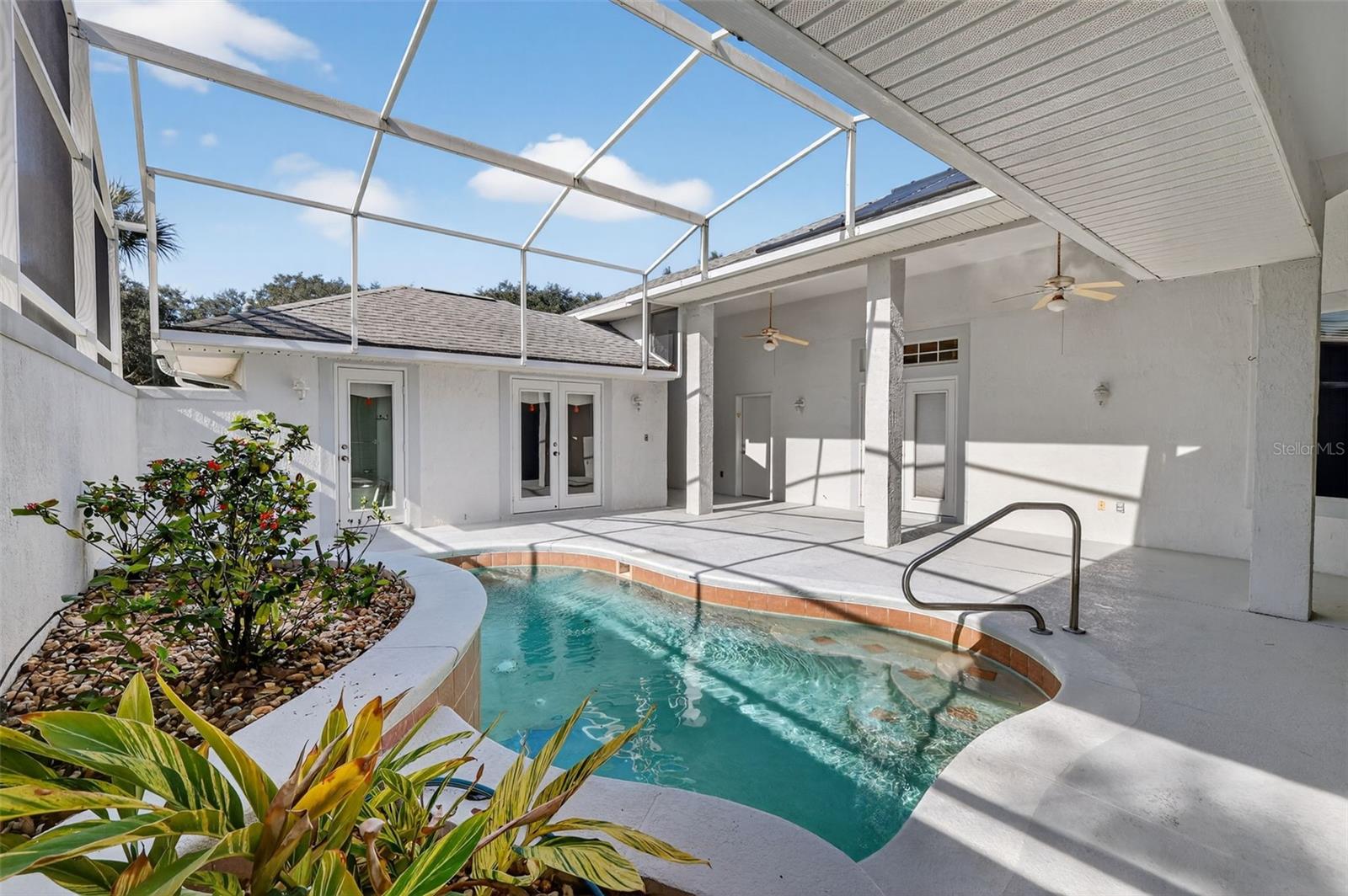 Image 35 of 41 For 5309 Cornwall Court