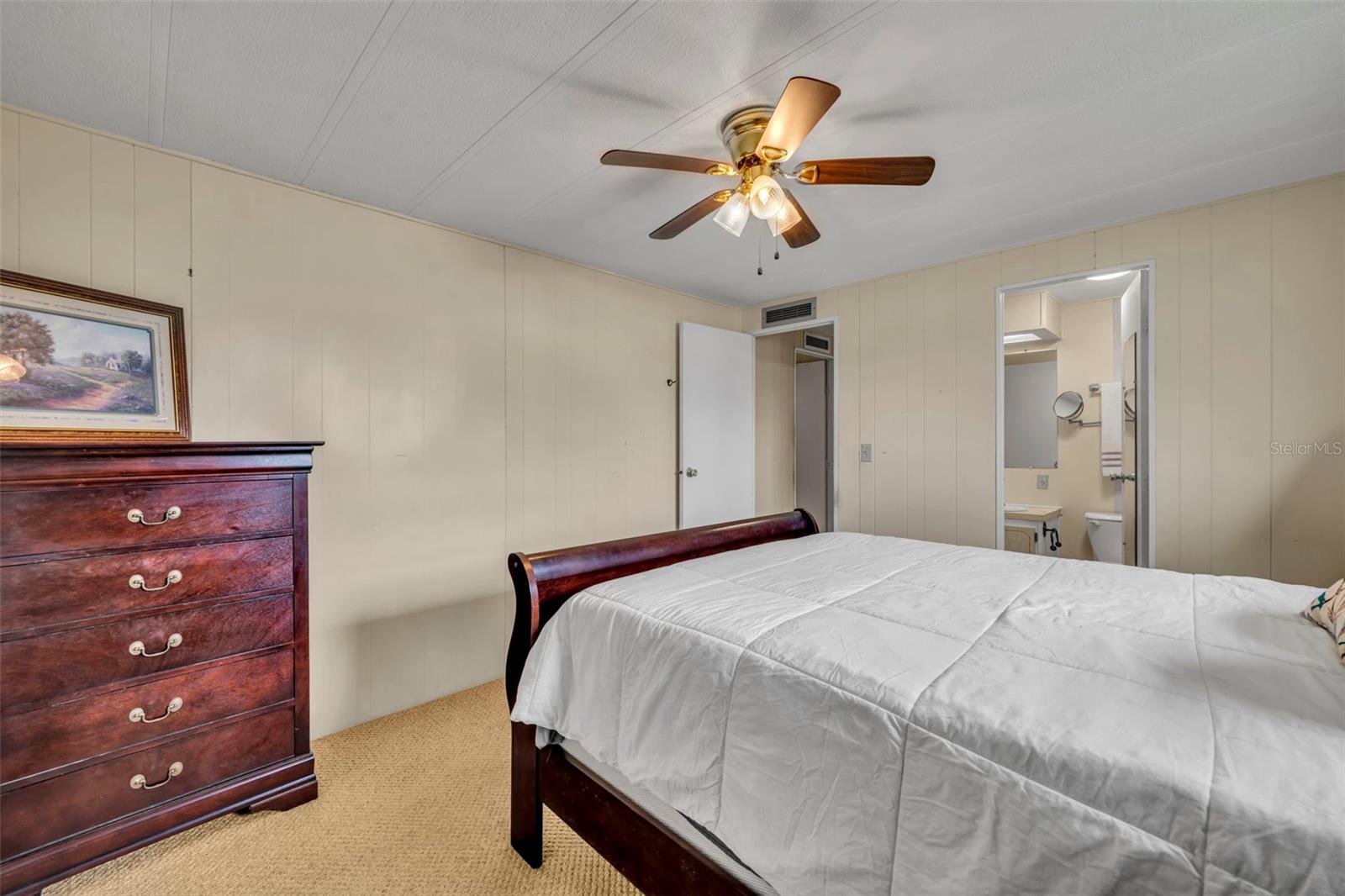 Image 16 of 46 For 278 Kelou Court