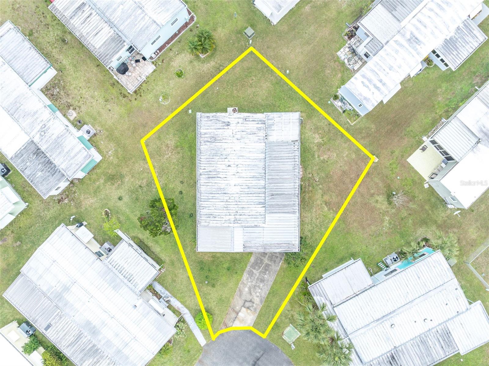 Image 27 of 46 For 278 Kelou Court