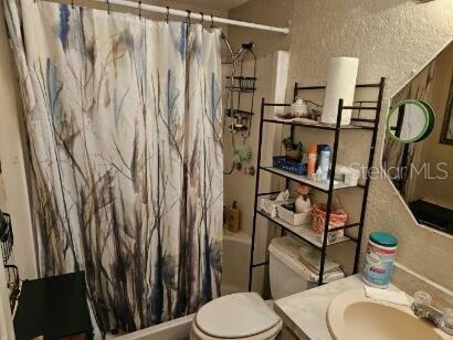 Image 9 of 10 For 877 Anderson Avenue