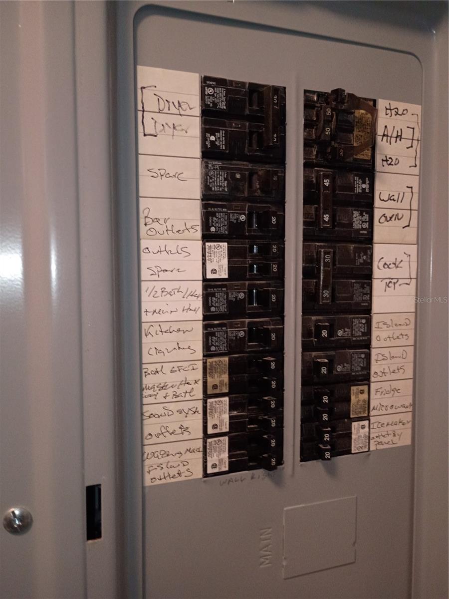 Image 14 of 30 For 2900 Atlantic Avenue 2001