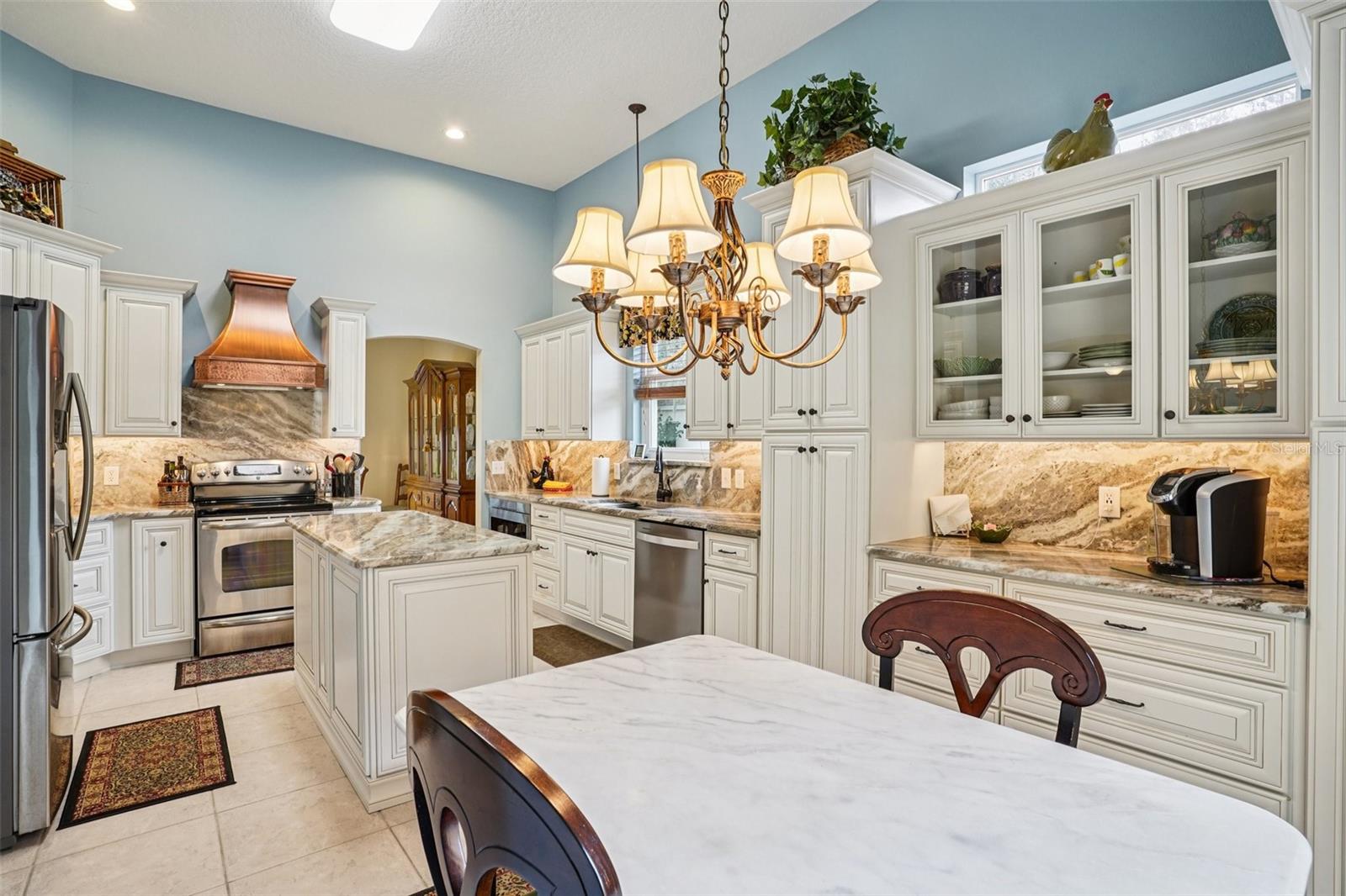 Image 21 of 49 For 1902 Franco Place