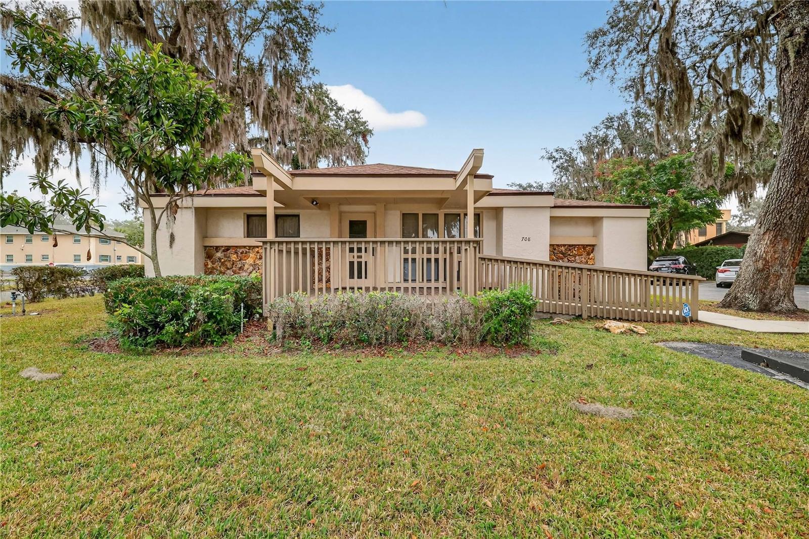 Details for 708 Lee Street, LEESBURG, FL 34748