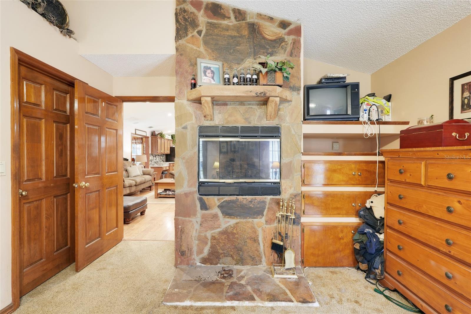 Image 20 of 52 For 17200 Peru Road