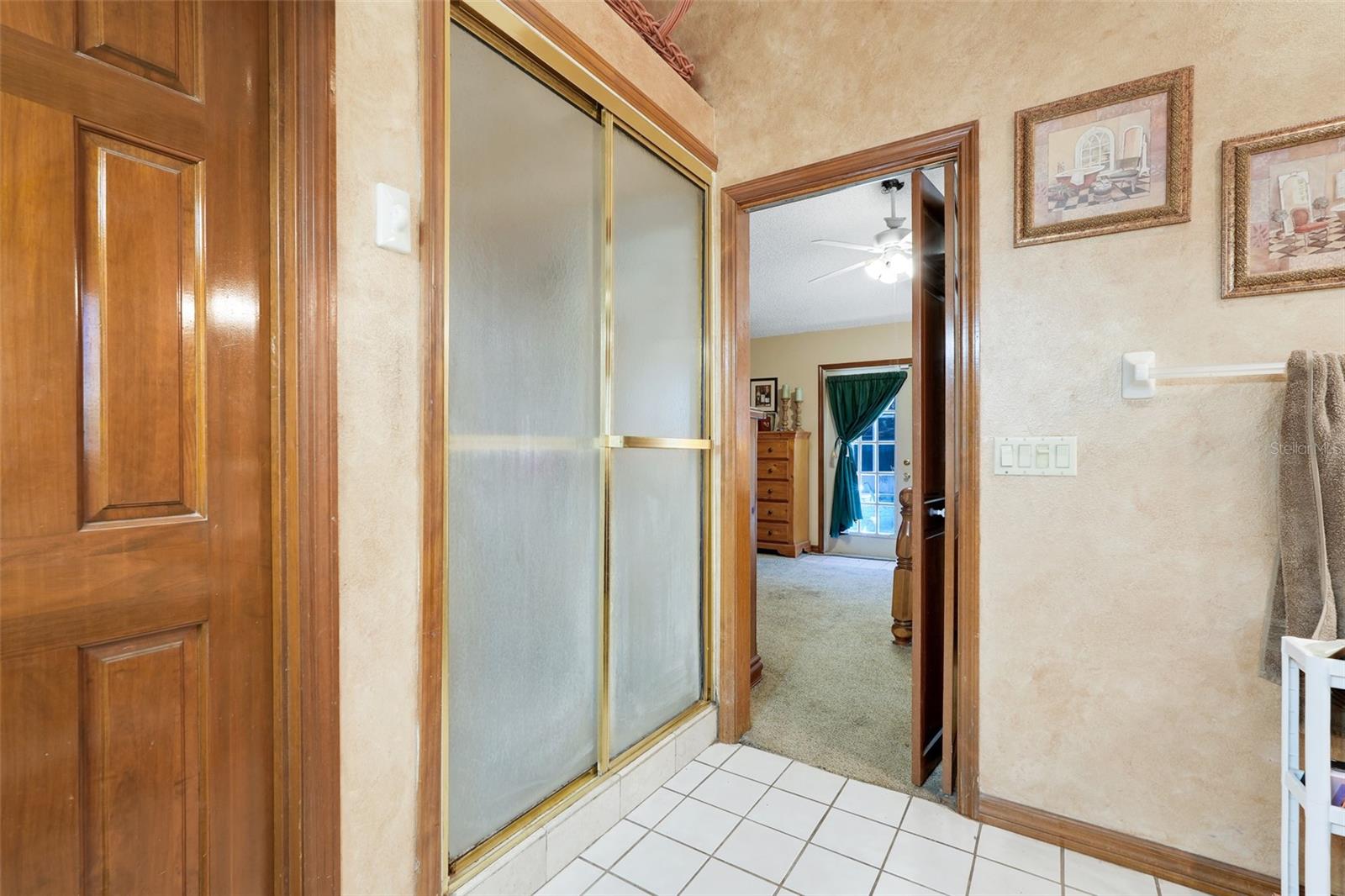 Image 23 of 52 For 17200 Peru Road