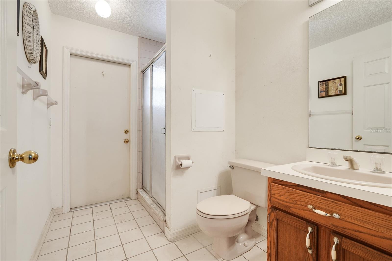 Image 36 of 52 For 17200 Peru Road