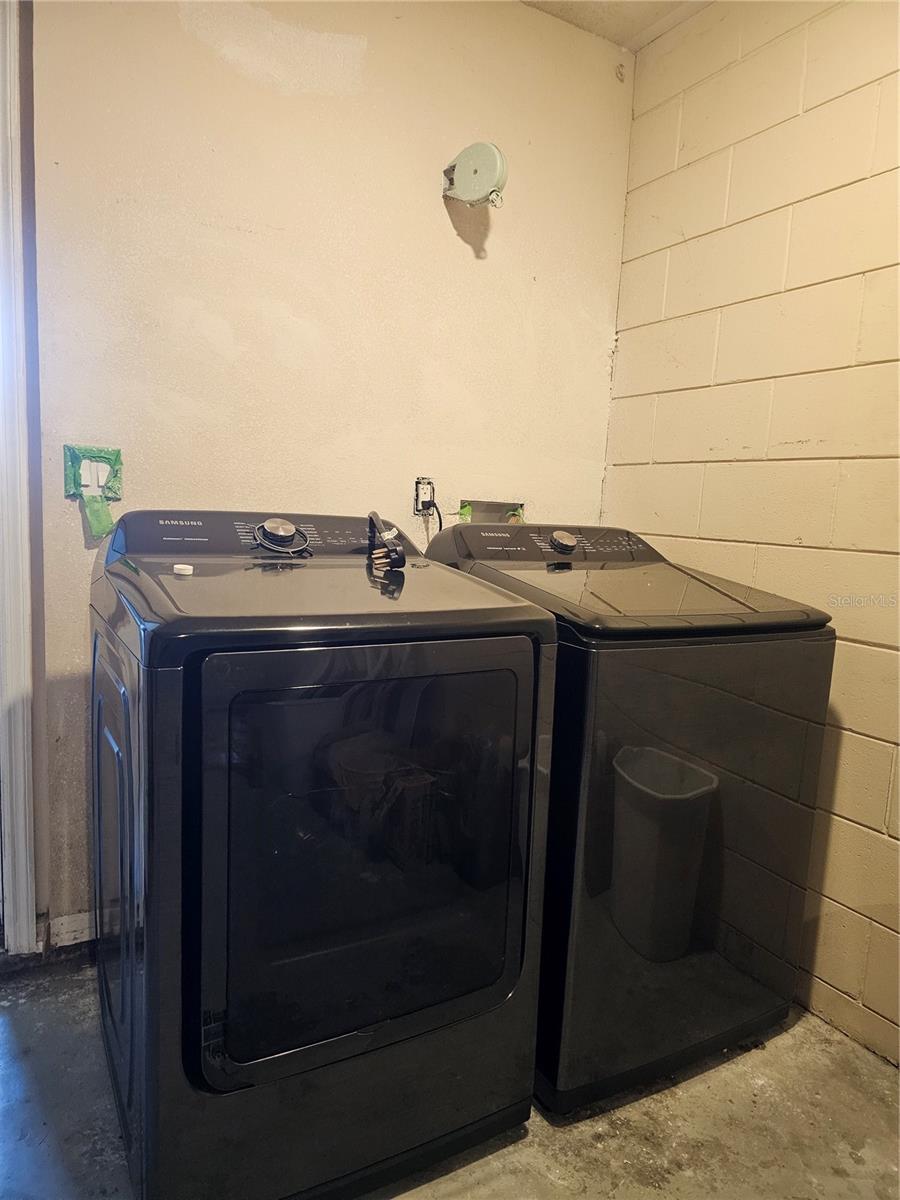 Image 16 of 19 For 224 Ridgecrest Loop