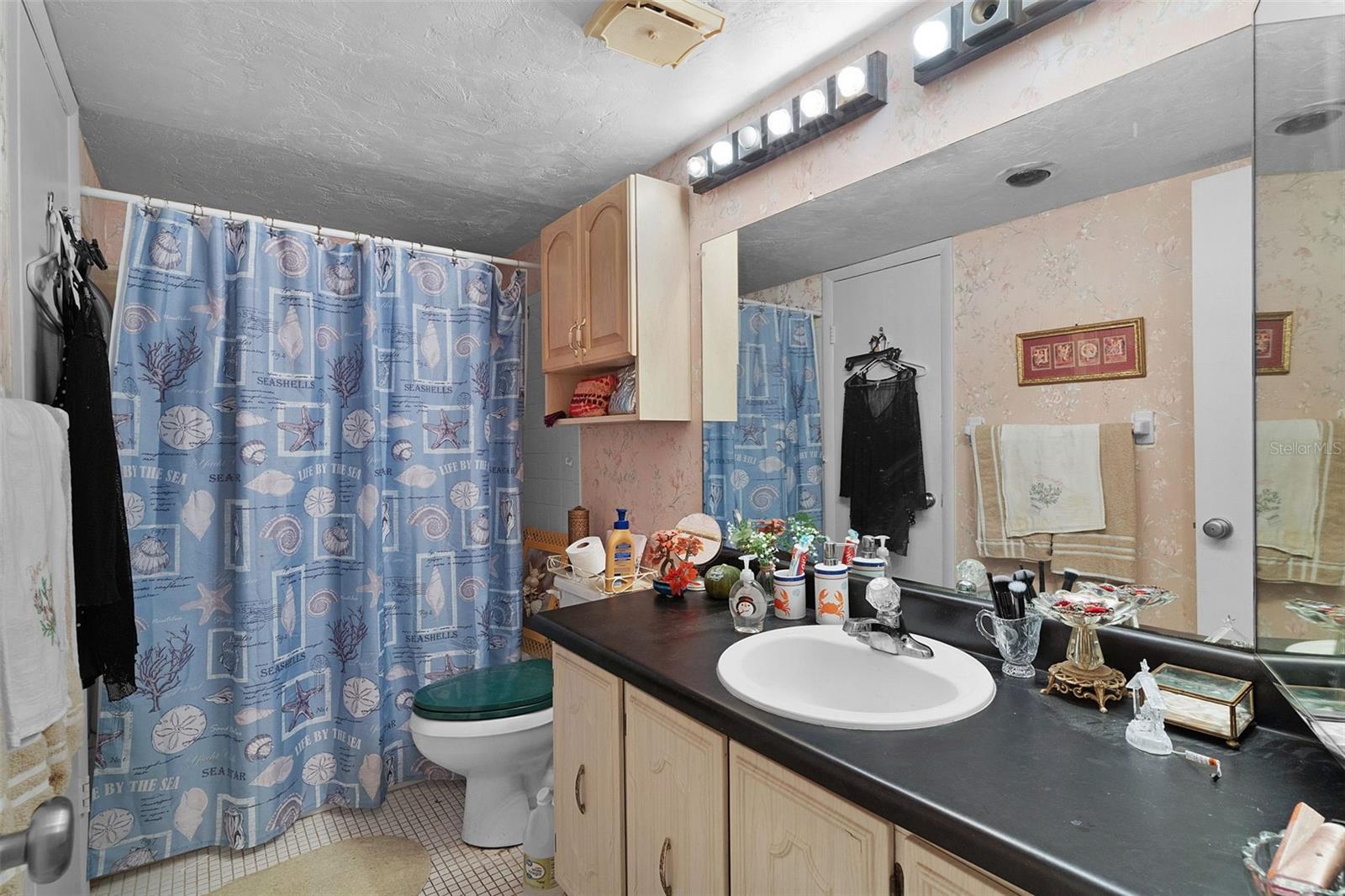 Image 20 of 41 For 15104 Sandalwood Drive 104