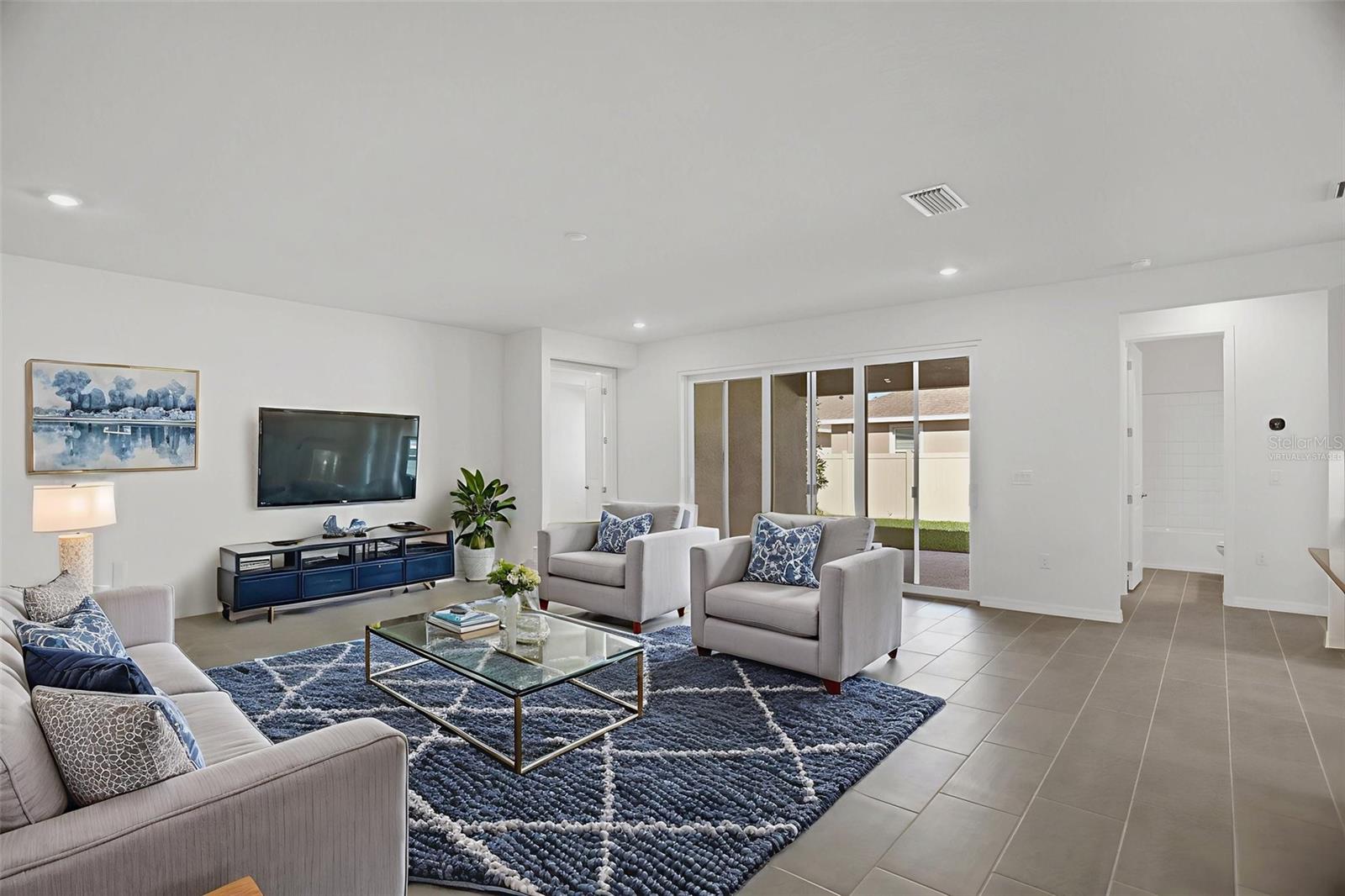 Image 27 of 38 For 17477 Valleywood Parkway