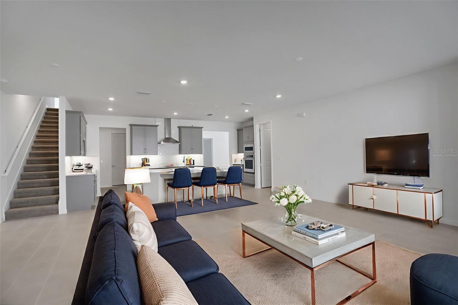 Image 19 of 47 For 17465 Valleywood Parkway