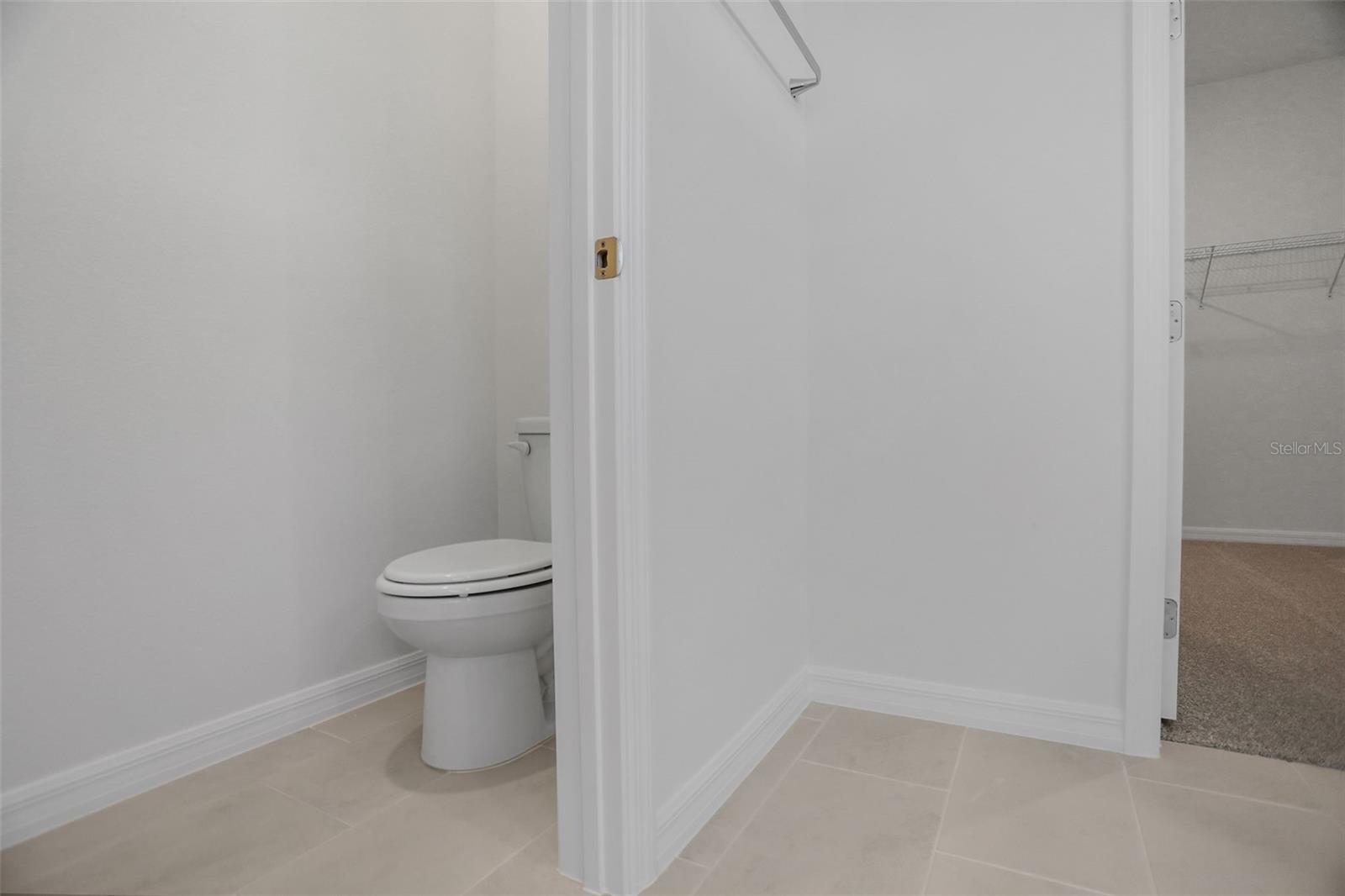 Image 30 of 47 For 17465 Valleywood Parkway