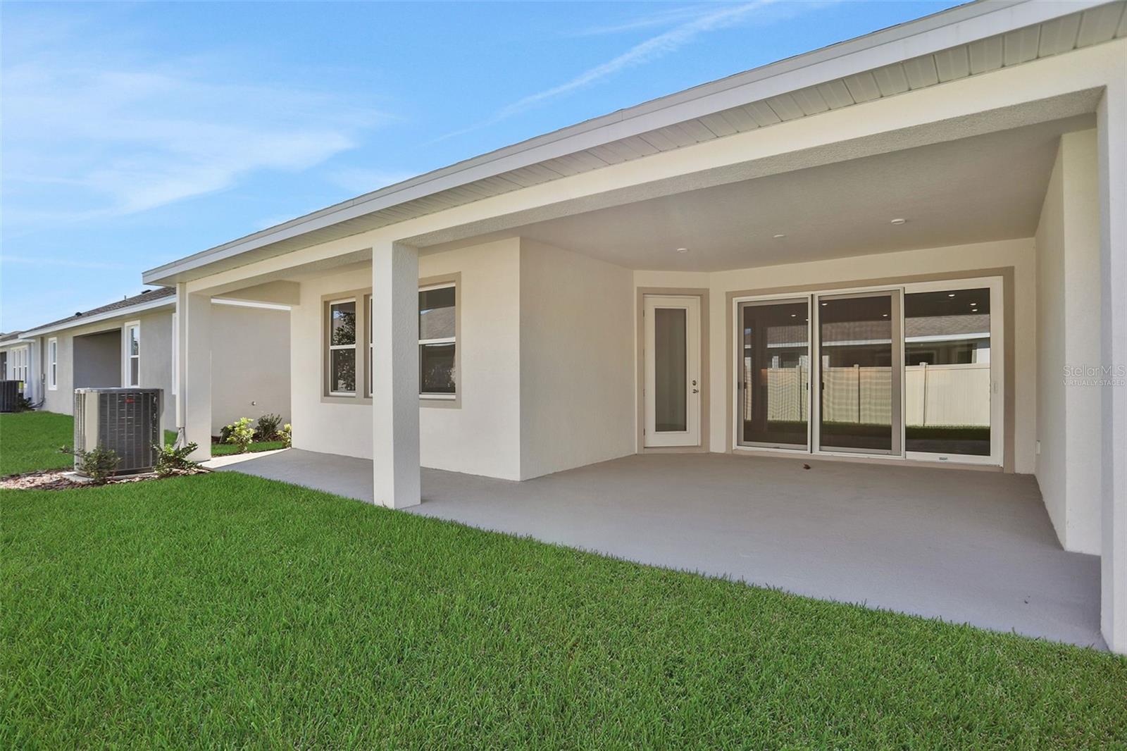 Image 6 of 47 For 17465 Valleywood Parkway