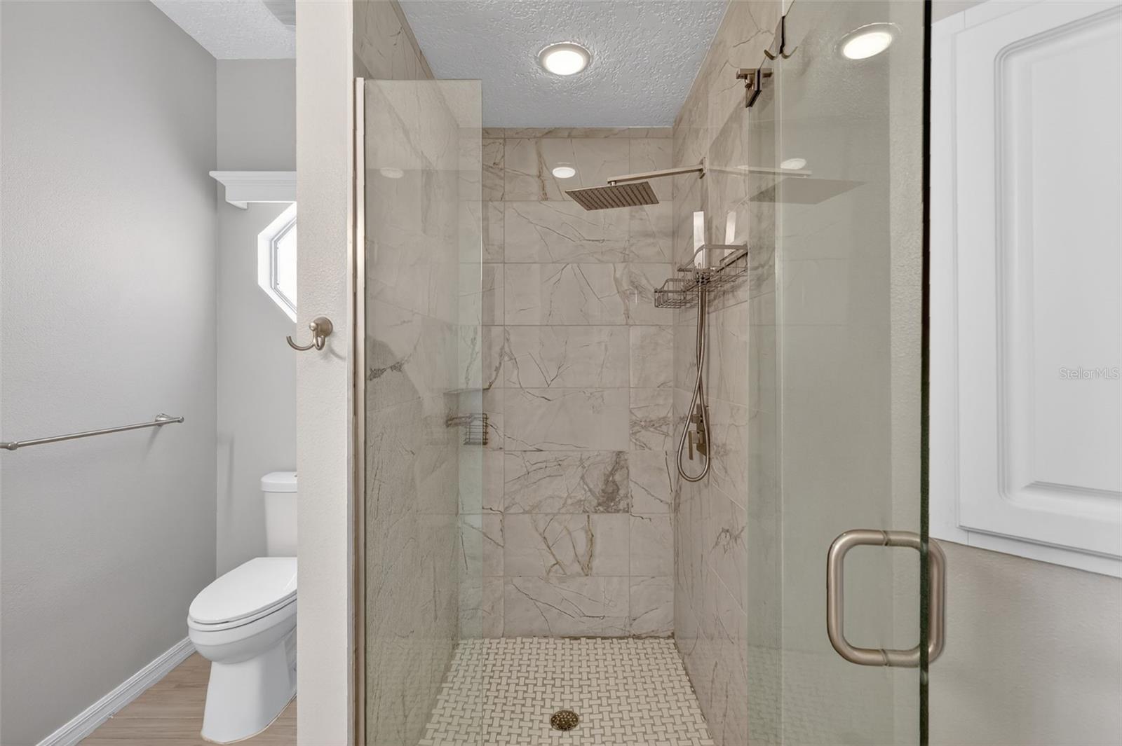 Image 21 of 25 For 8025 Saint Andrews Way