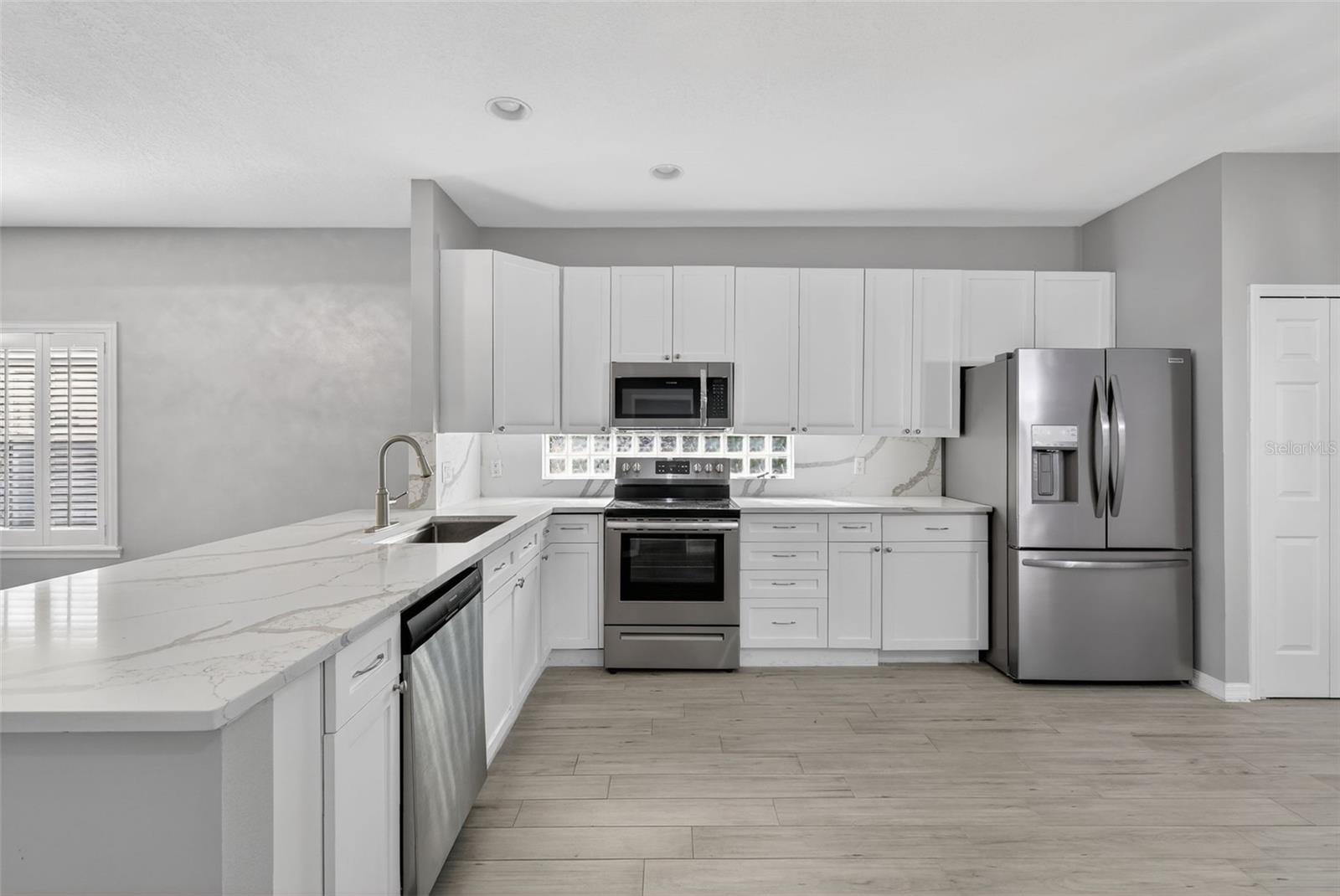 Image 6 of 25 For 8025 Saint Andrews Way