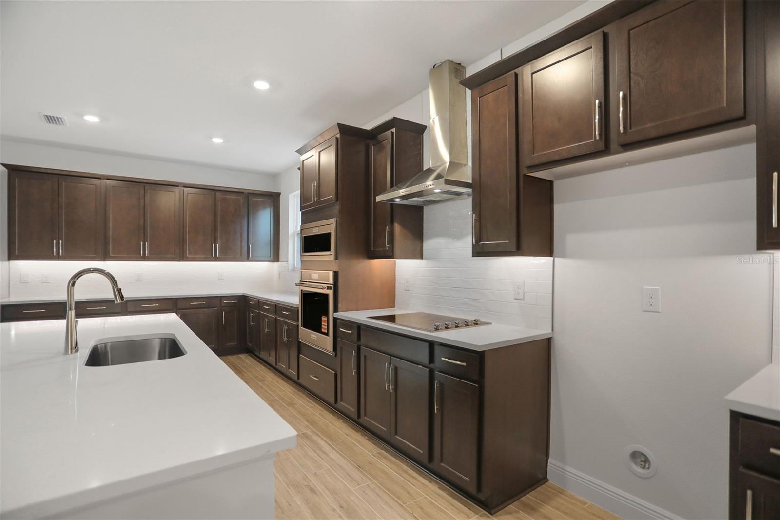 Image 10 of 40 For 7441 Sea Manatee Street