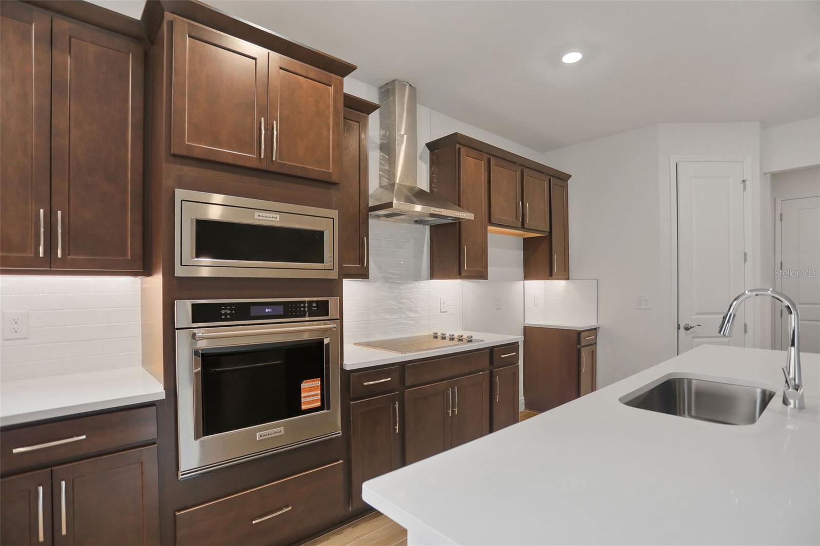 Image 13 of 40 For 7441 Sea Manatee Street