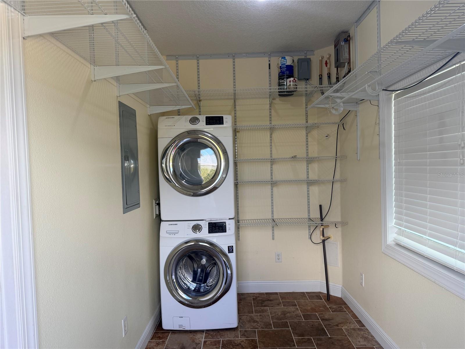 Image 17 of 33 For 4697 94th Avenue