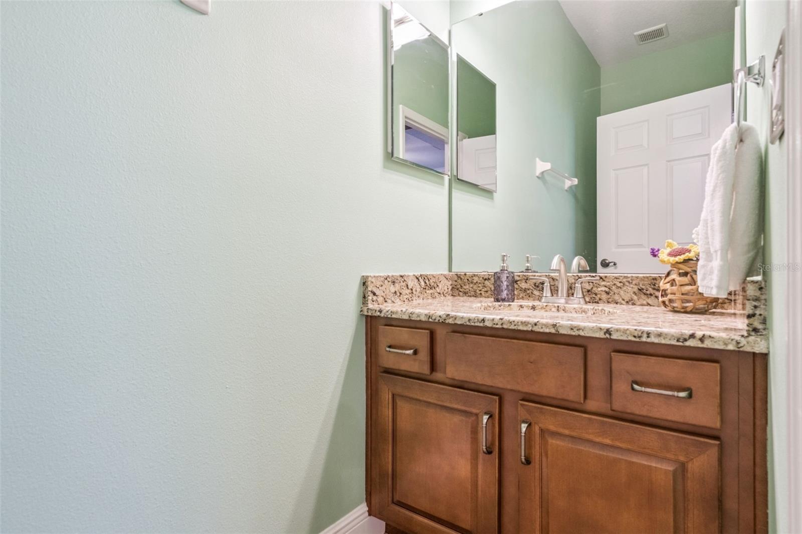 Image 28 of 52 For 16205 Mead Street