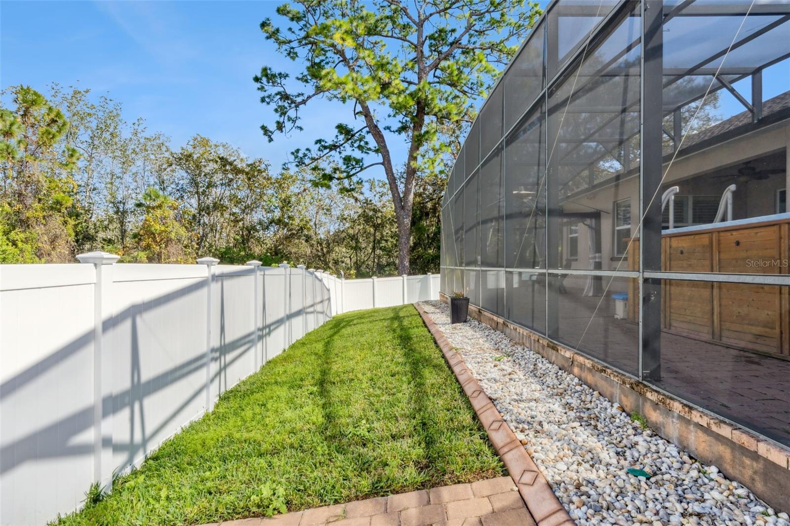 Image 36 of 52 For 16205 Mead Street