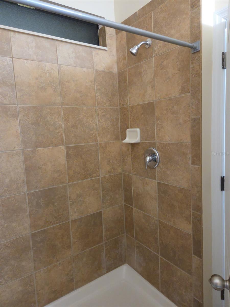 Image 19 of 23 For 10004 Peliseur Court