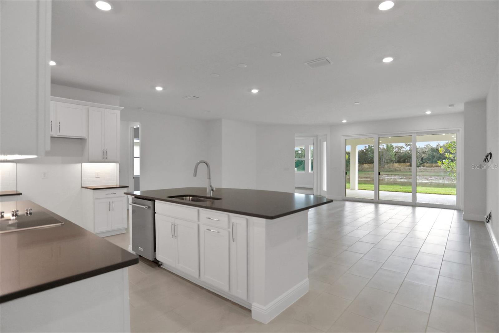 Image 34 of 37 For 17429 Valleywood Parkway