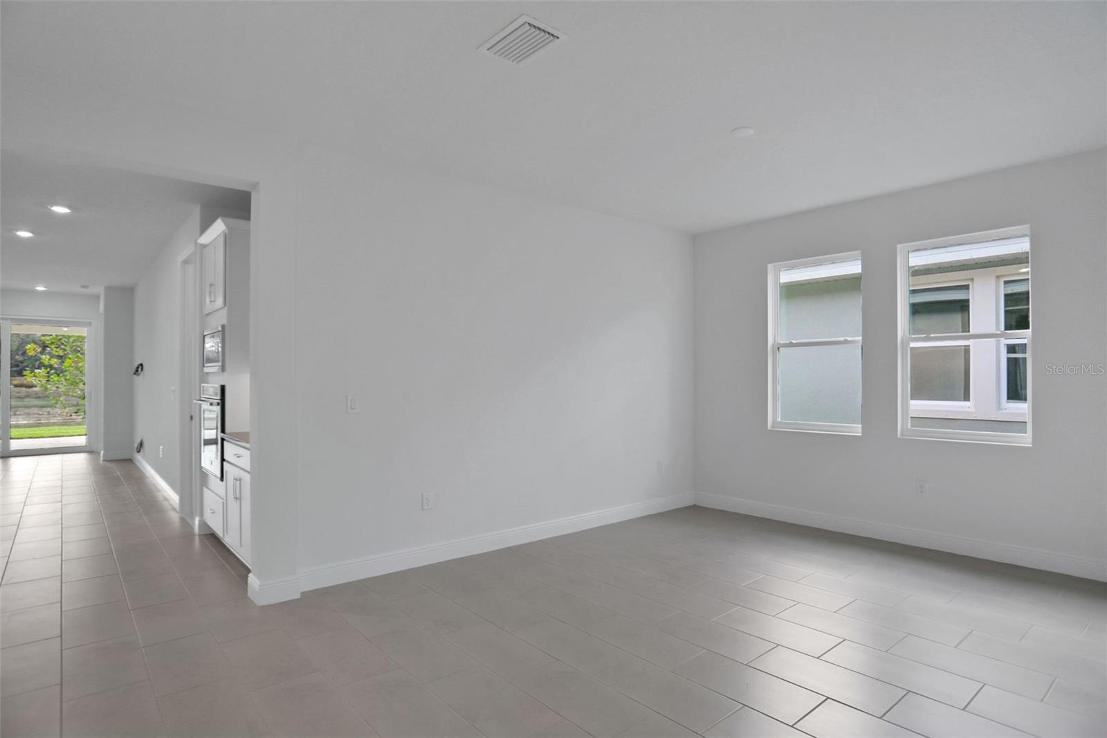 Image 36 of 37 For 17429 Valleywood Parkway