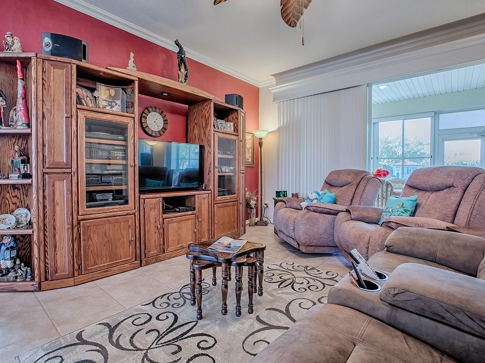 Image 12 of 46 For 13324 91st Court Road