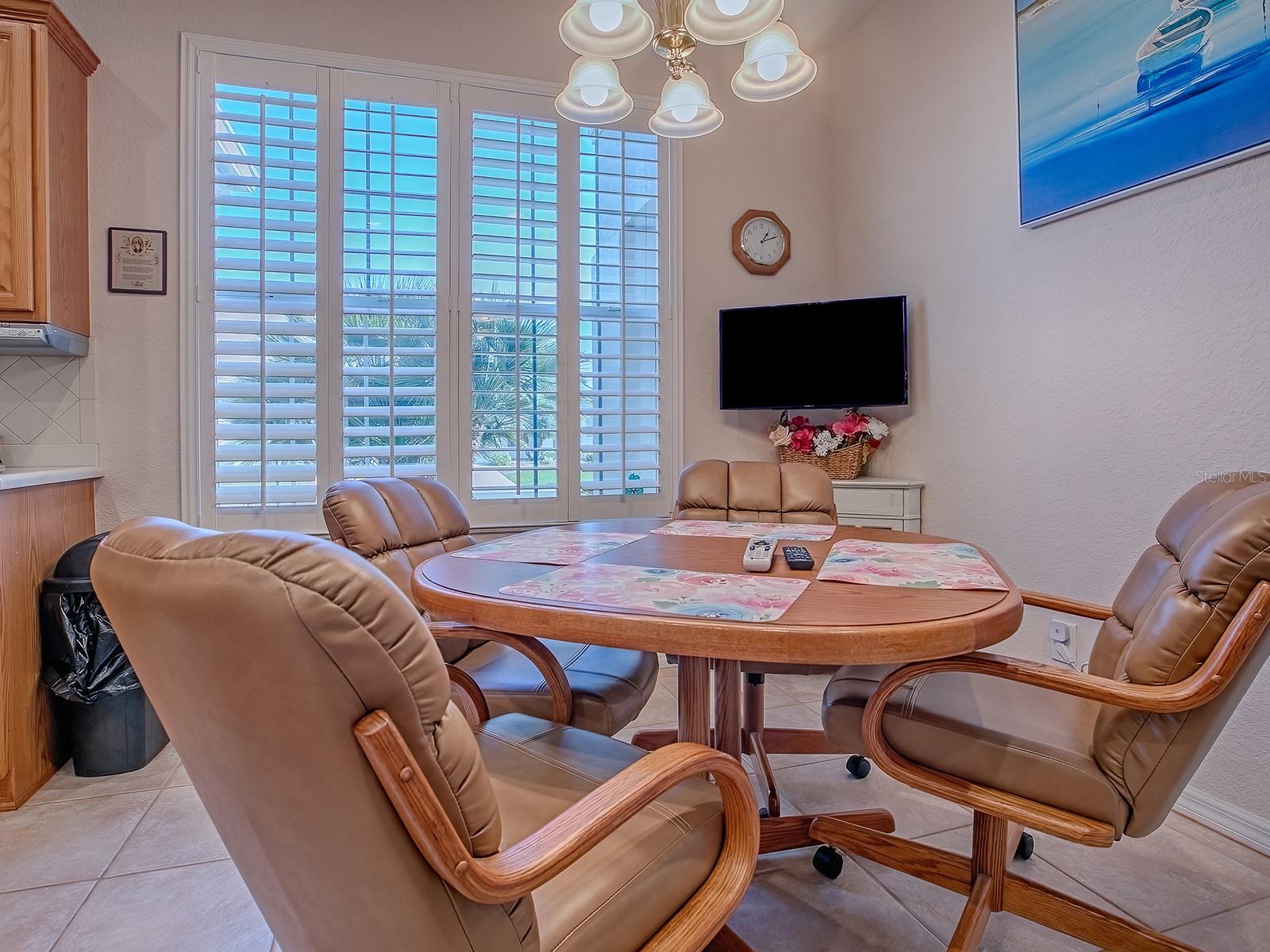 Image 5 of 46 For 13324 91st Court Road