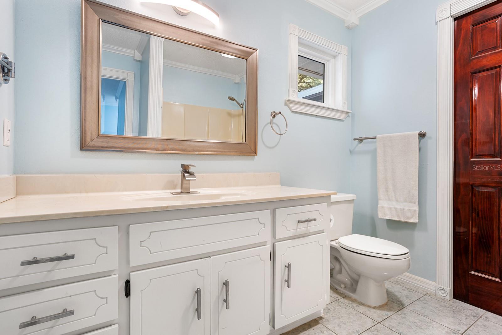 Image 10 of 47 For 11595 134 Court