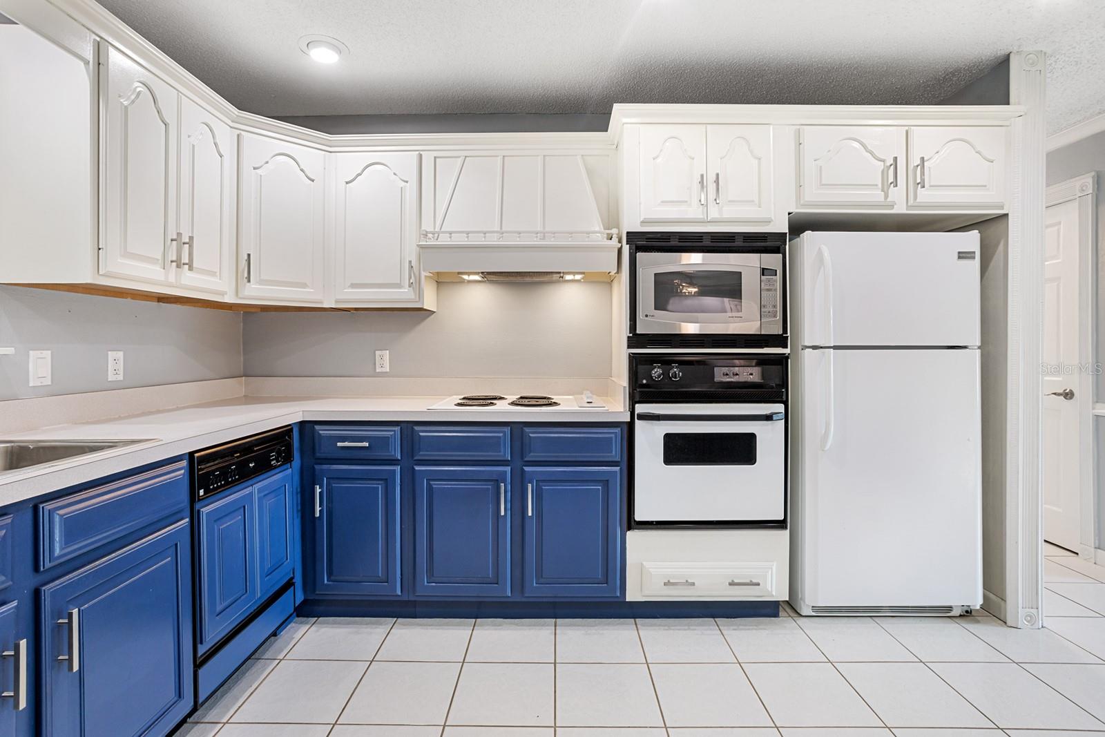 Image 19 of 47 For 11595 134 Court