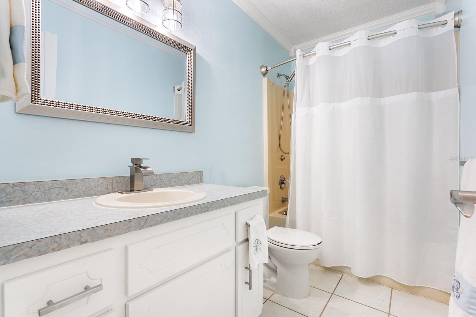 Image 27 of 47 For 11595 134 Court