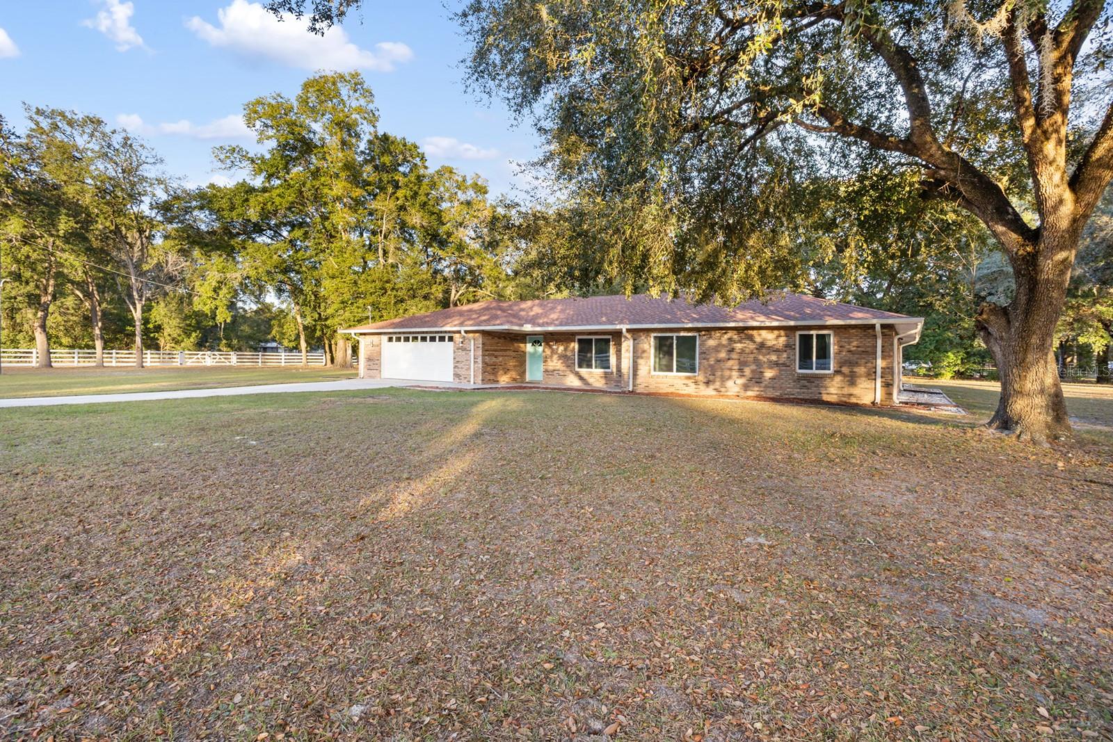 Image 3 of 47 For 11595 134 Court