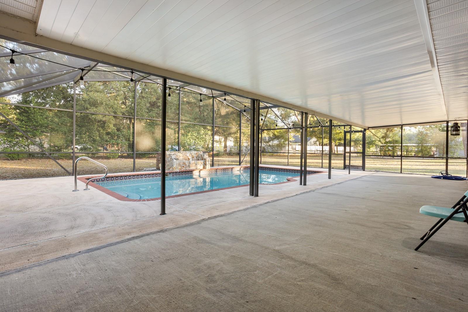 Image 30 of 47 For 11595 134 Court