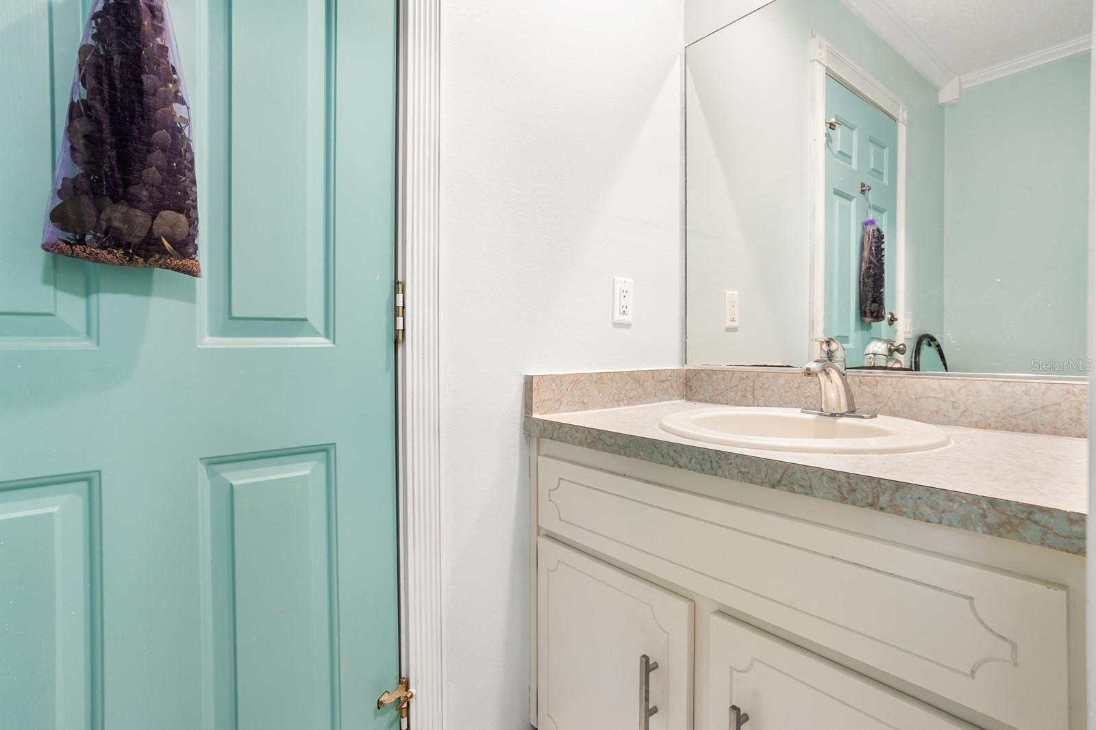 Image 35 of 47 For 11595 134 Court