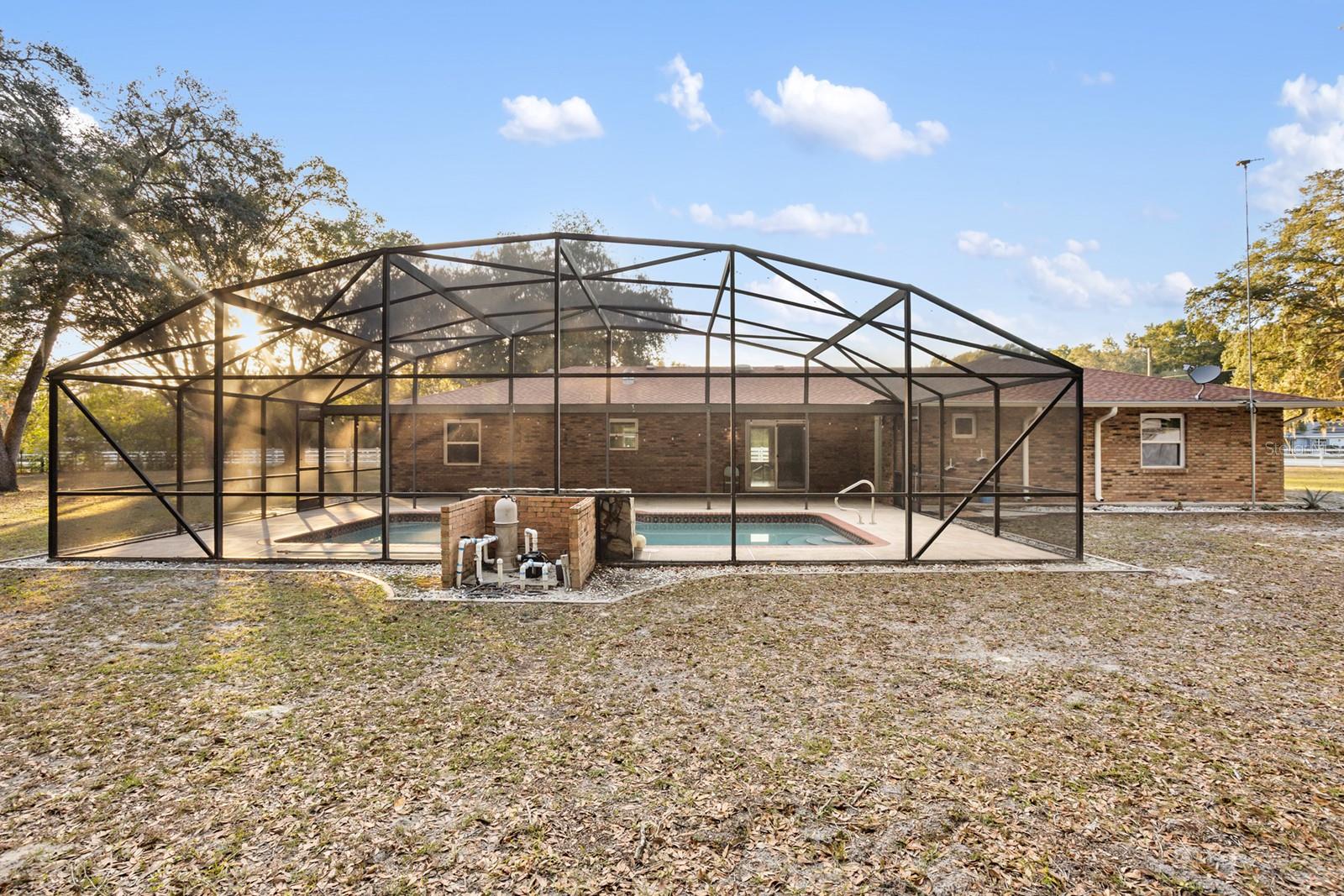 Image 38 of 47 For 11595 134 Court