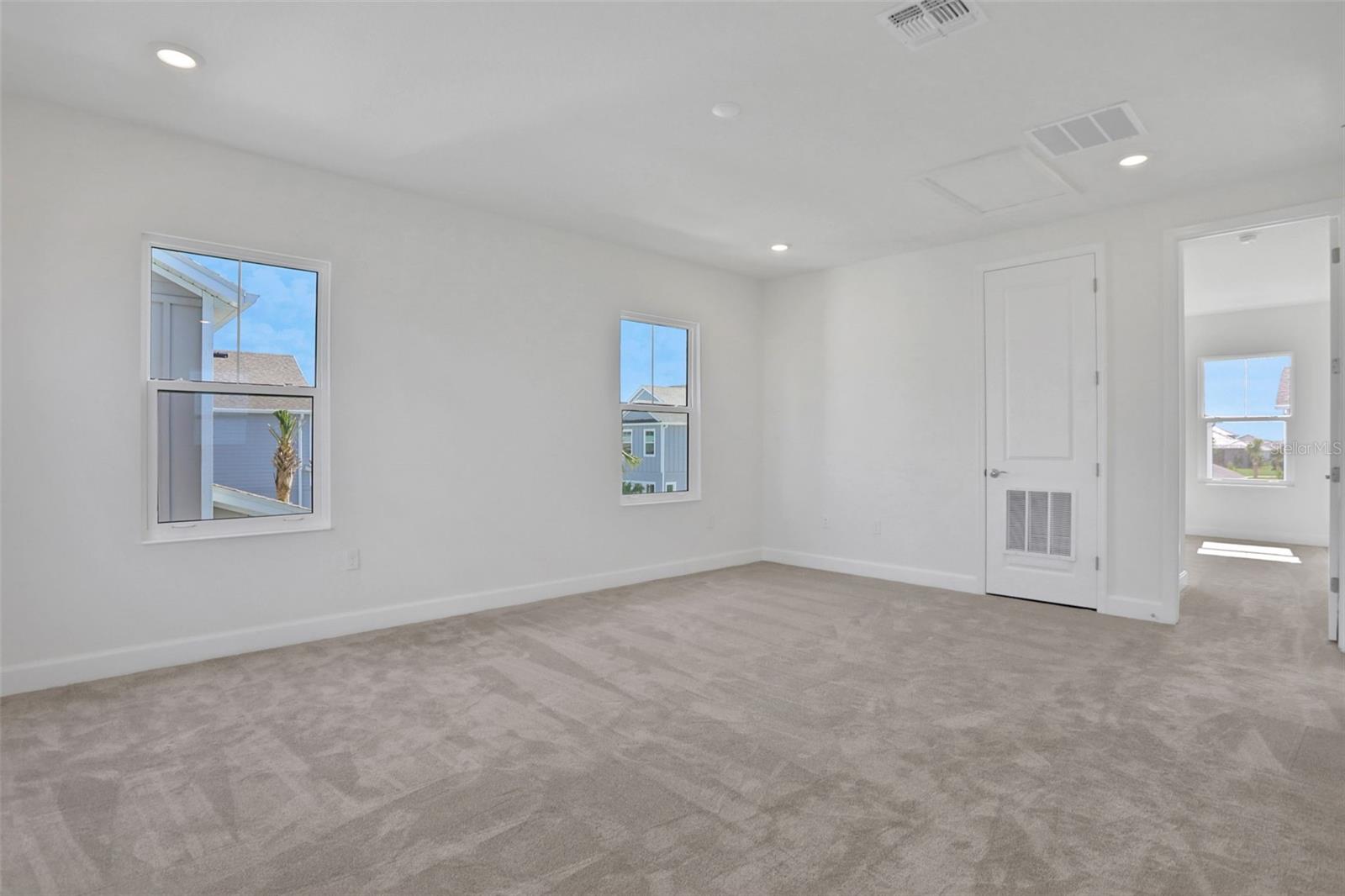 Image 16 of 36 For 9015 Rothman Lane