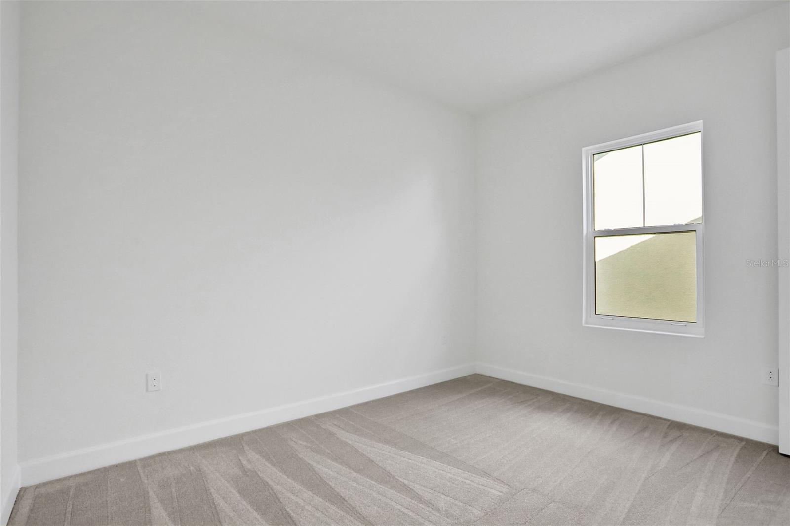 Image 19 of 36 For 9015 Rothman Lane