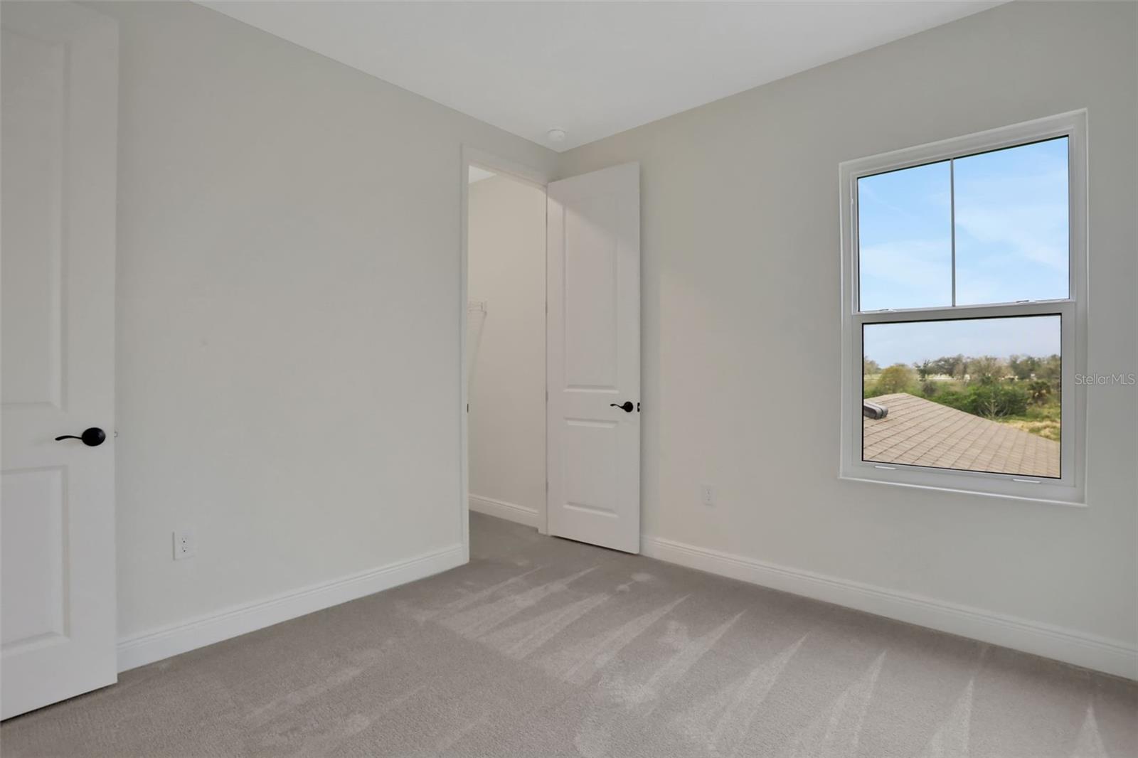 Image 12 of 45 For 145 Thorne Lane