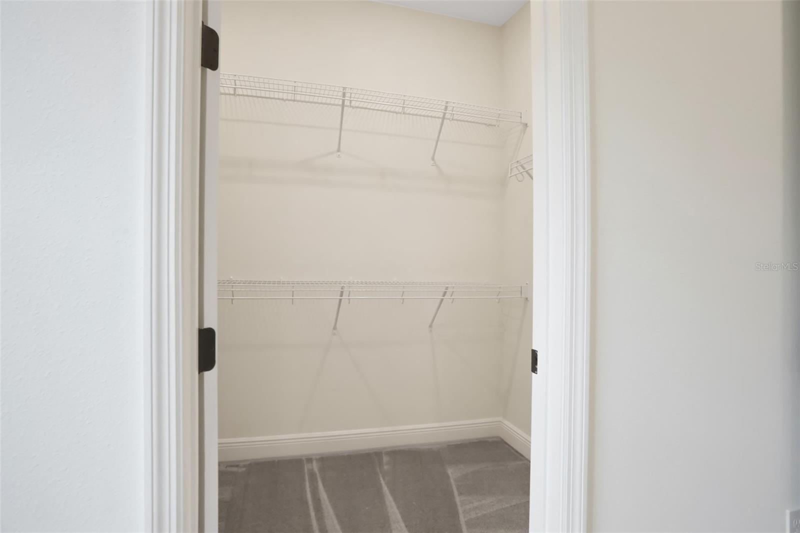 Image 20 of 45 For 145 Thorne Lane