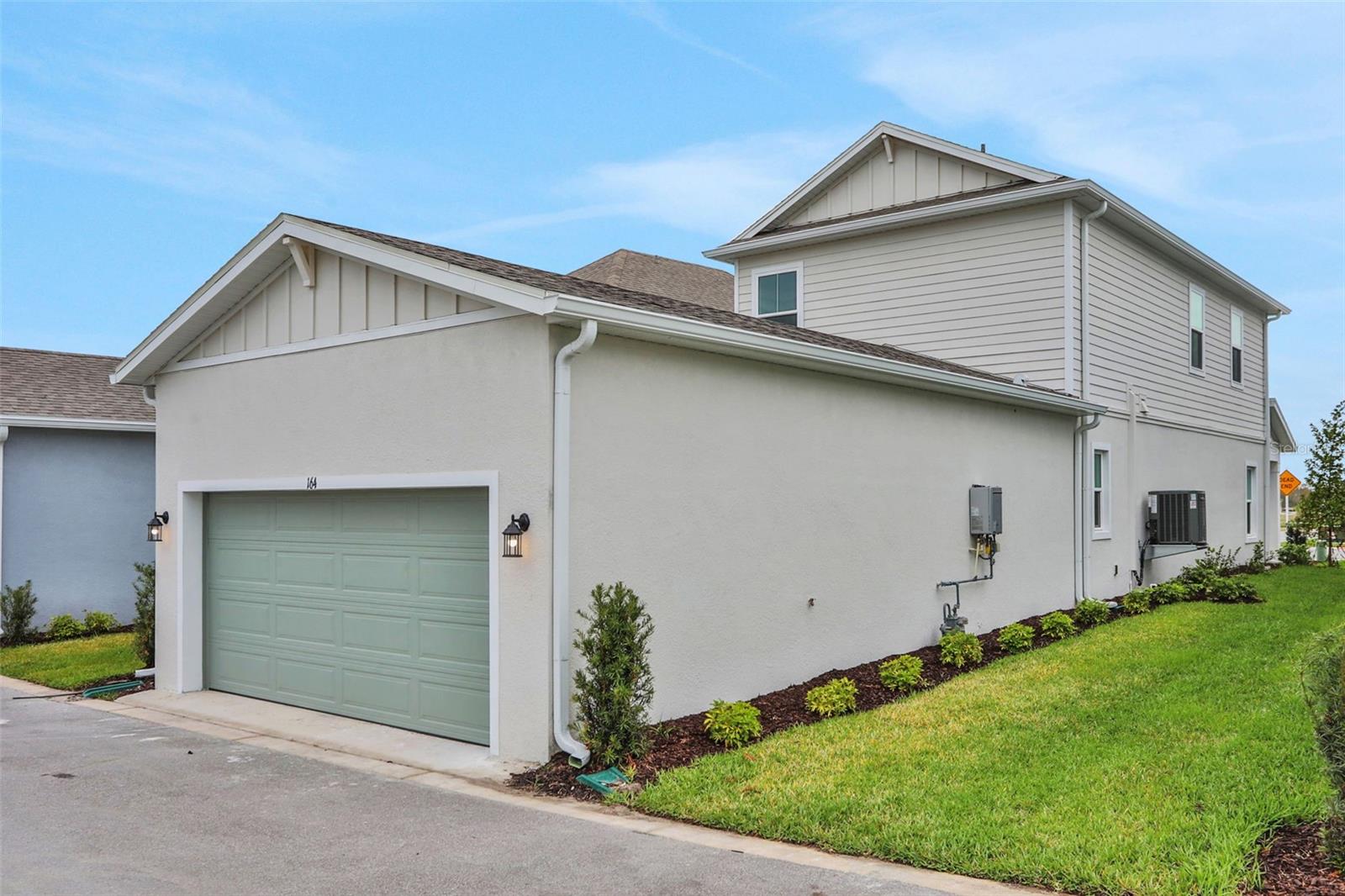 Image 4 of 45 For 145 Thorne Lane