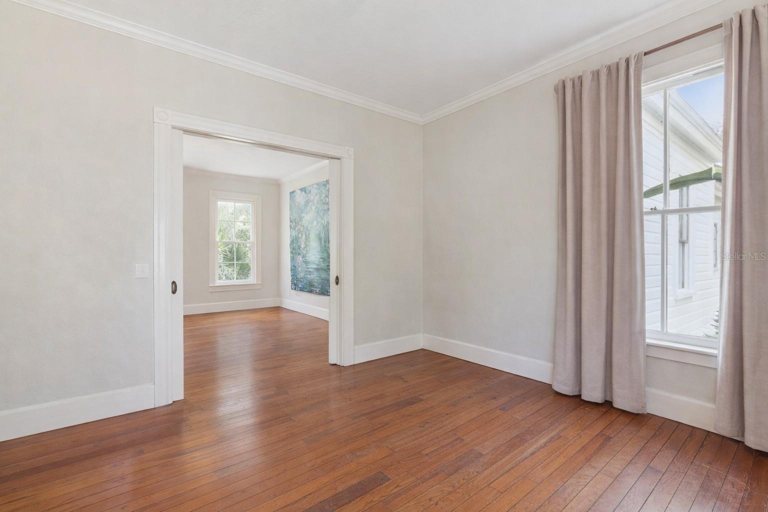 Image 12 of 41 For 316 Lakeview Drive