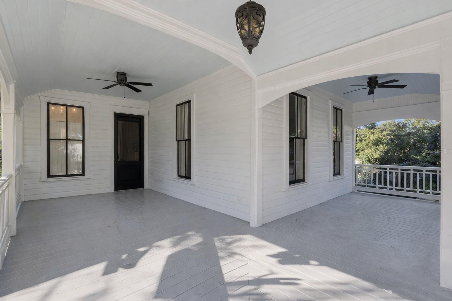 Image 6 of 41 For 316 Lakeview Drive