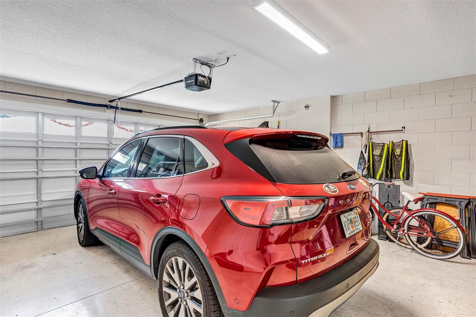 Listing photo id 21 for 26641 Otter Creek Lane