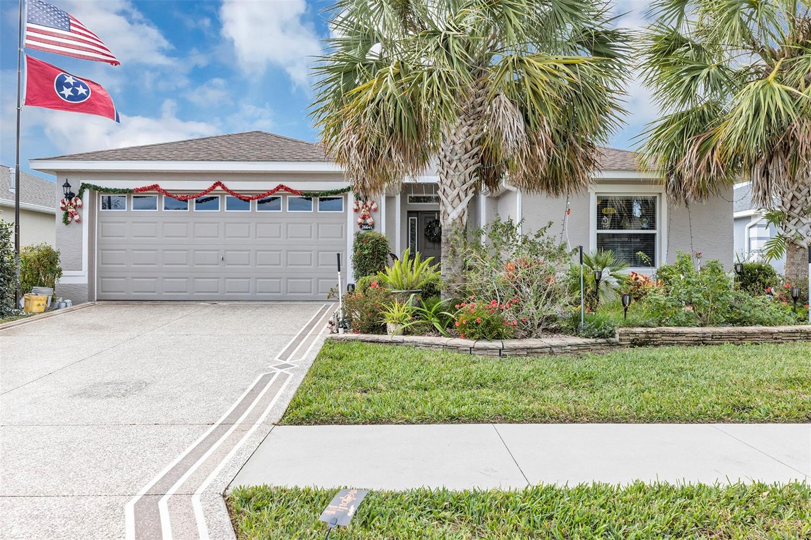 Listing photo id 1 for 26641 Otter Creek Lane