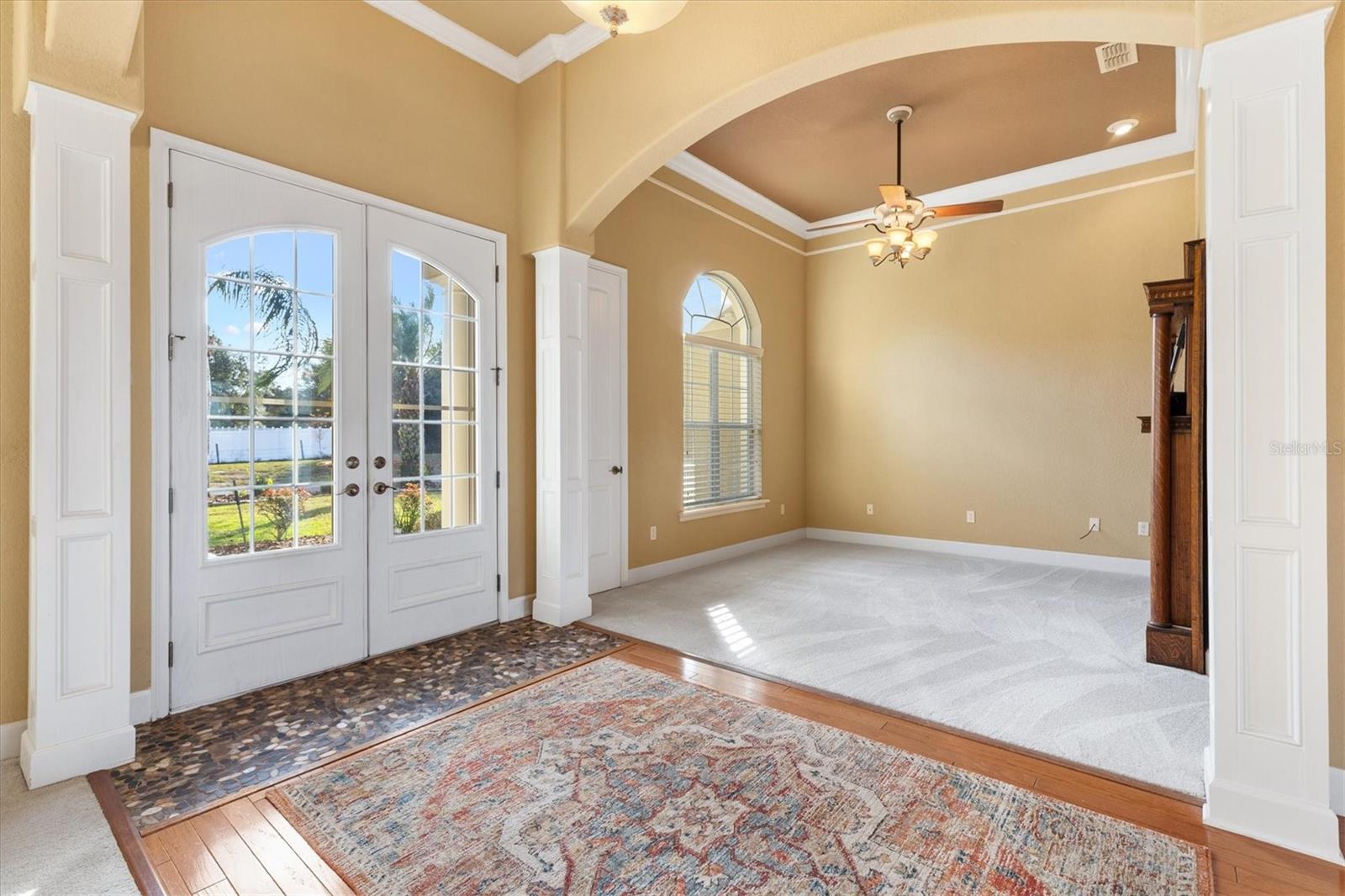 Image 8 of 52 For 527 Dowling Circle