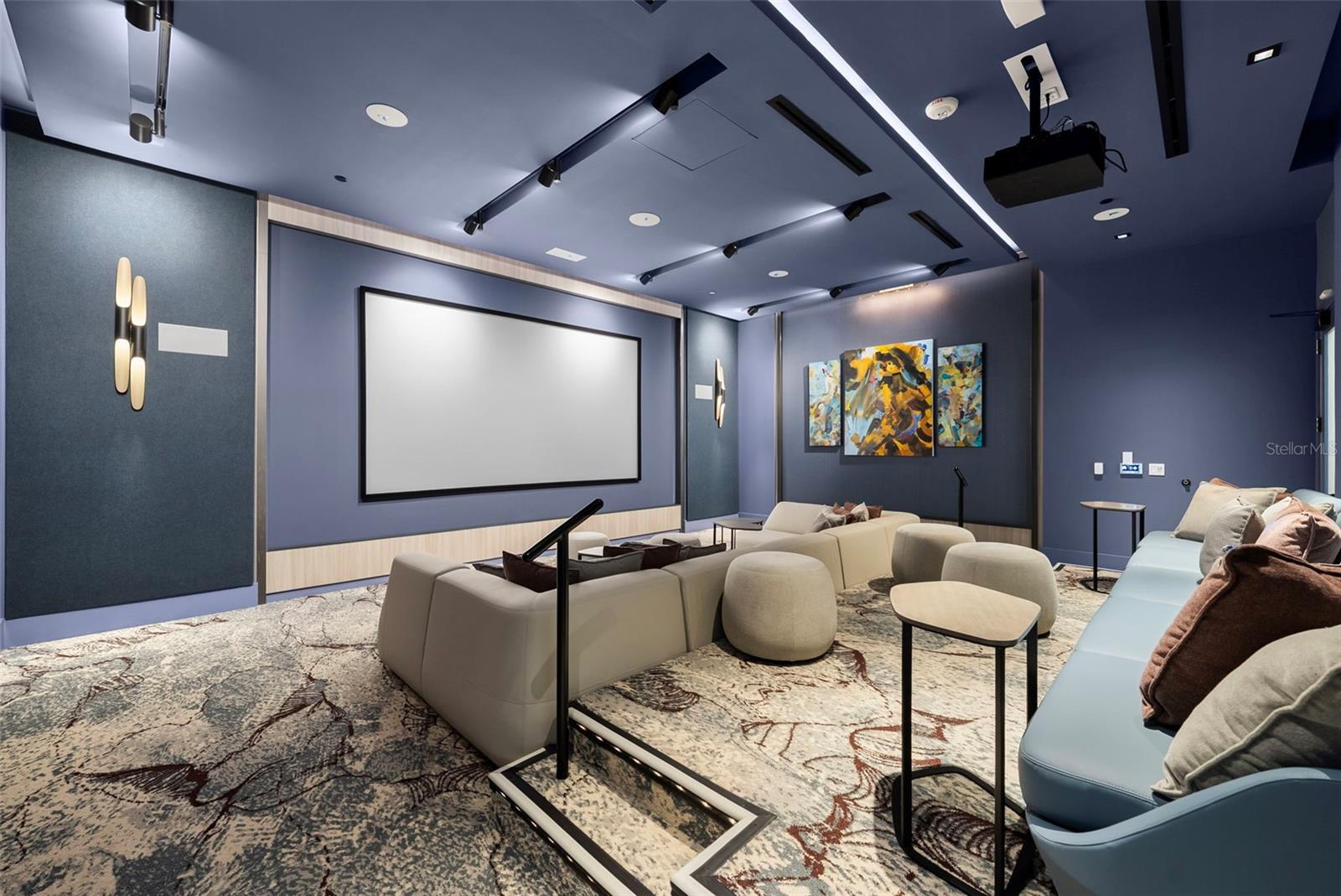 Image 38 of 47 For 275 1st Avenue S 1005