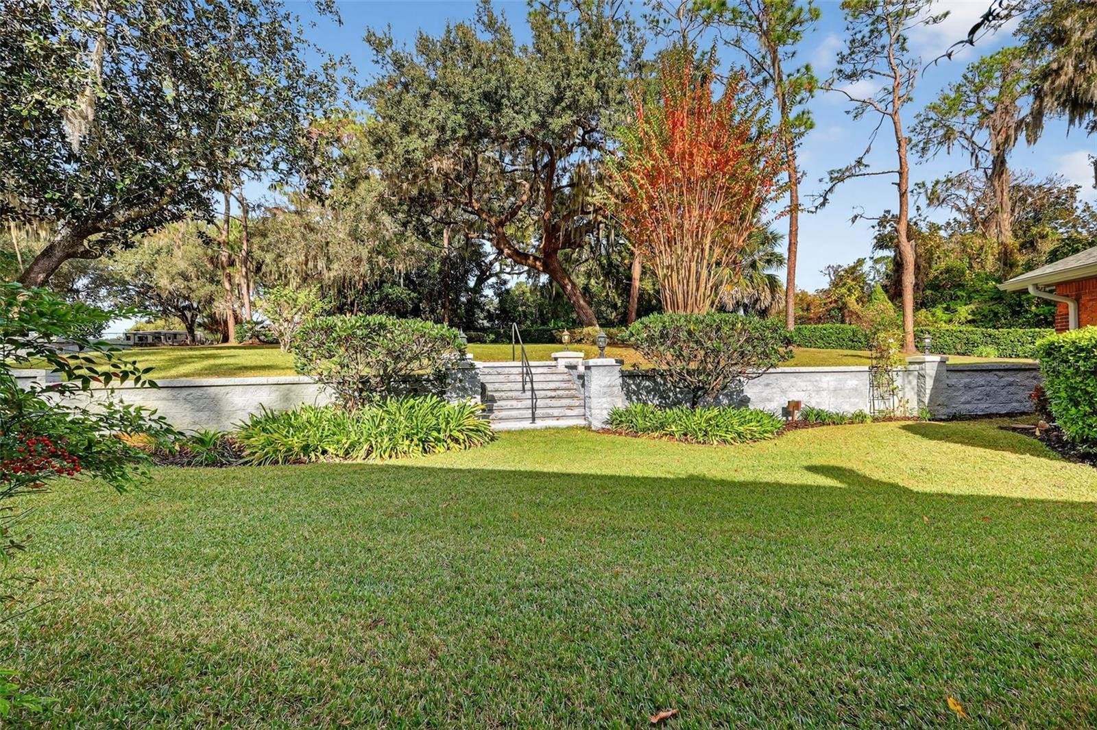 Image 12 of 53 For 6625 Woody Court