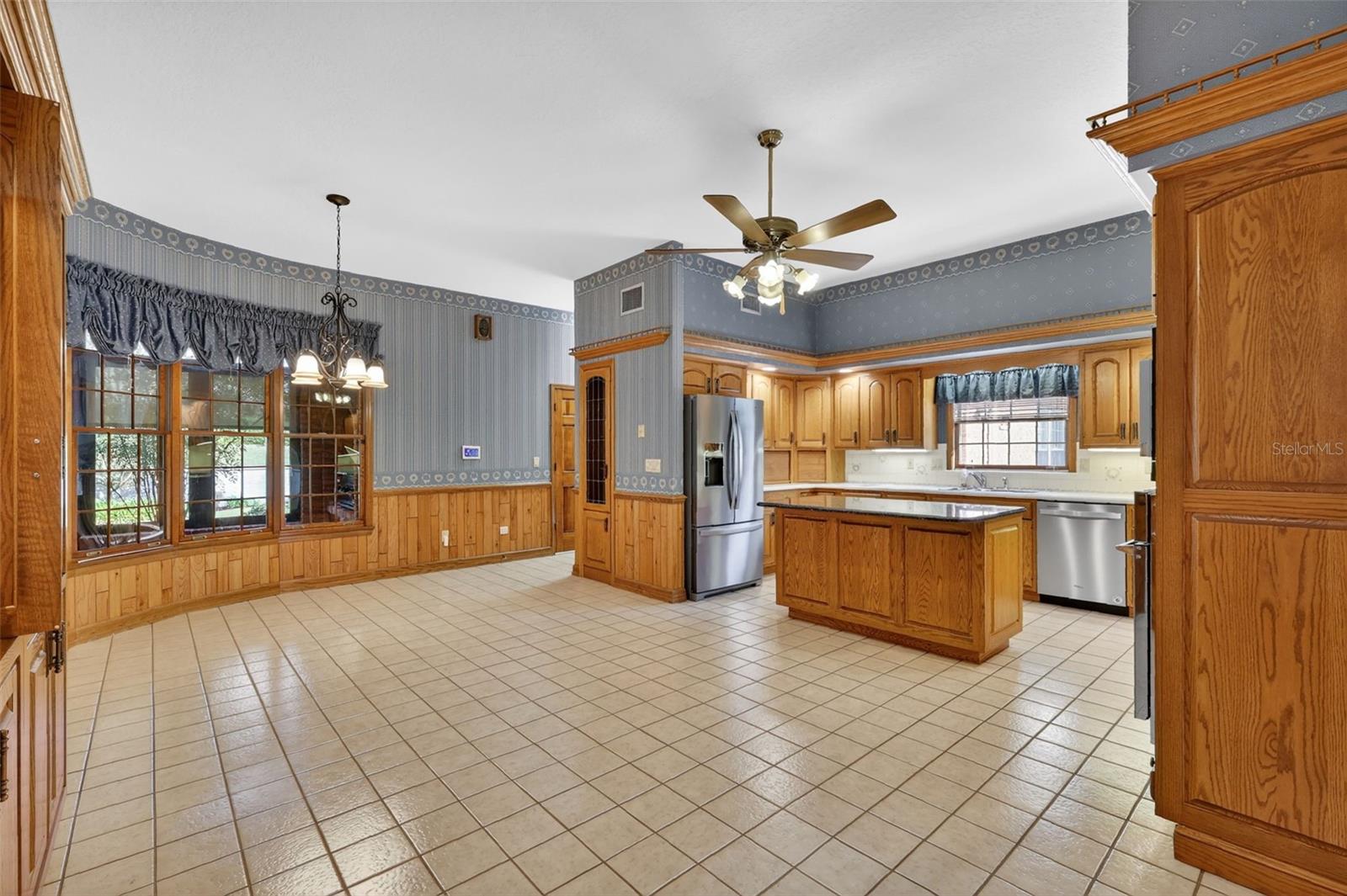 Image 20 of 53 For 6625 Woody Court