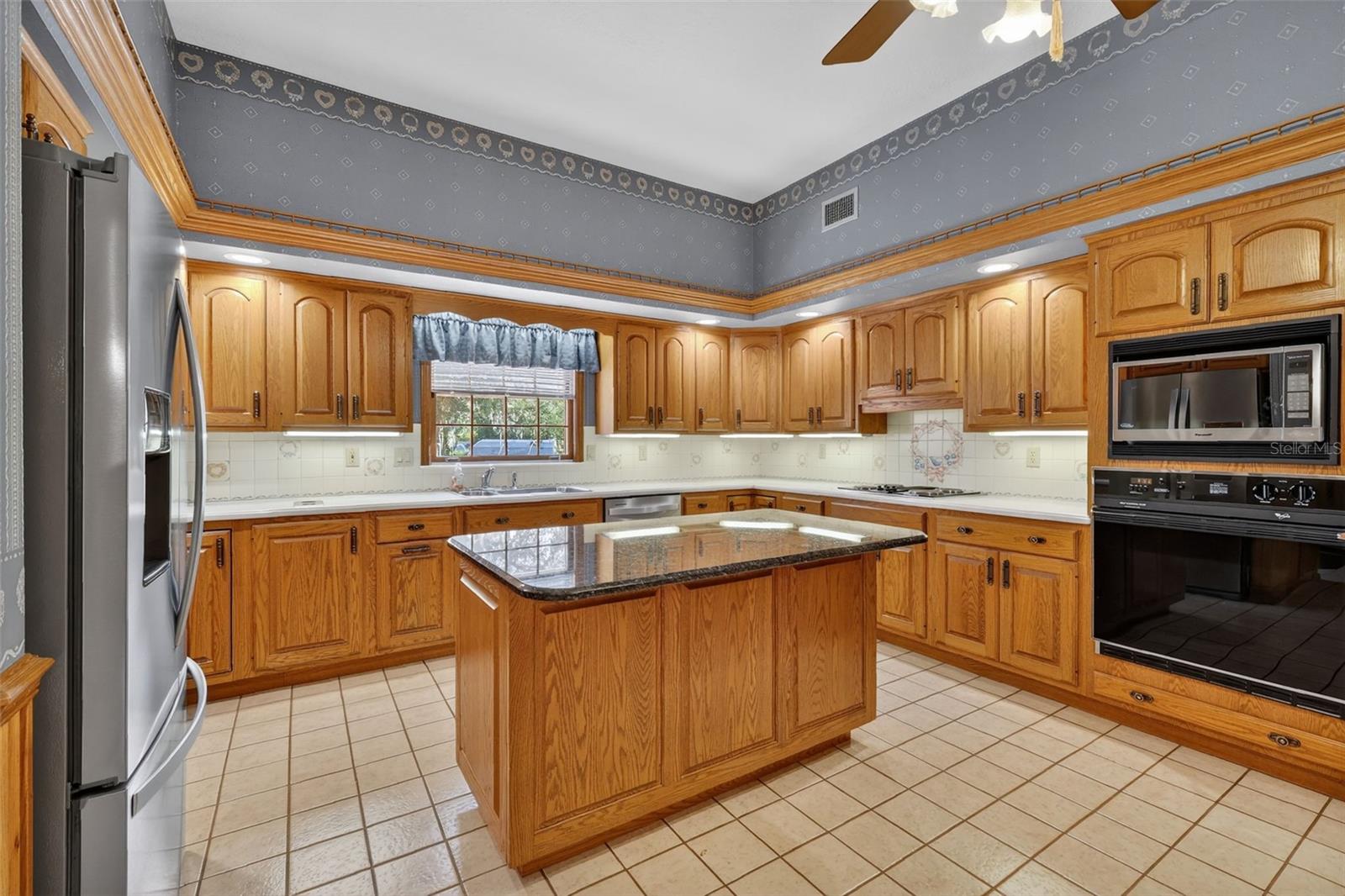 Image 22 of 53 For 6625 Woody Court